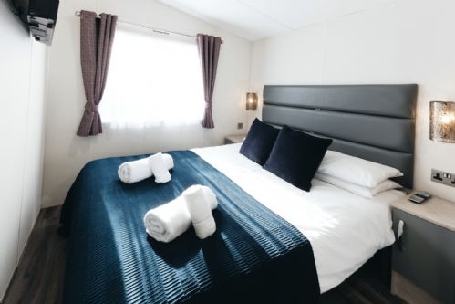LE 2 - 3 Bed Liv Lodge image 12