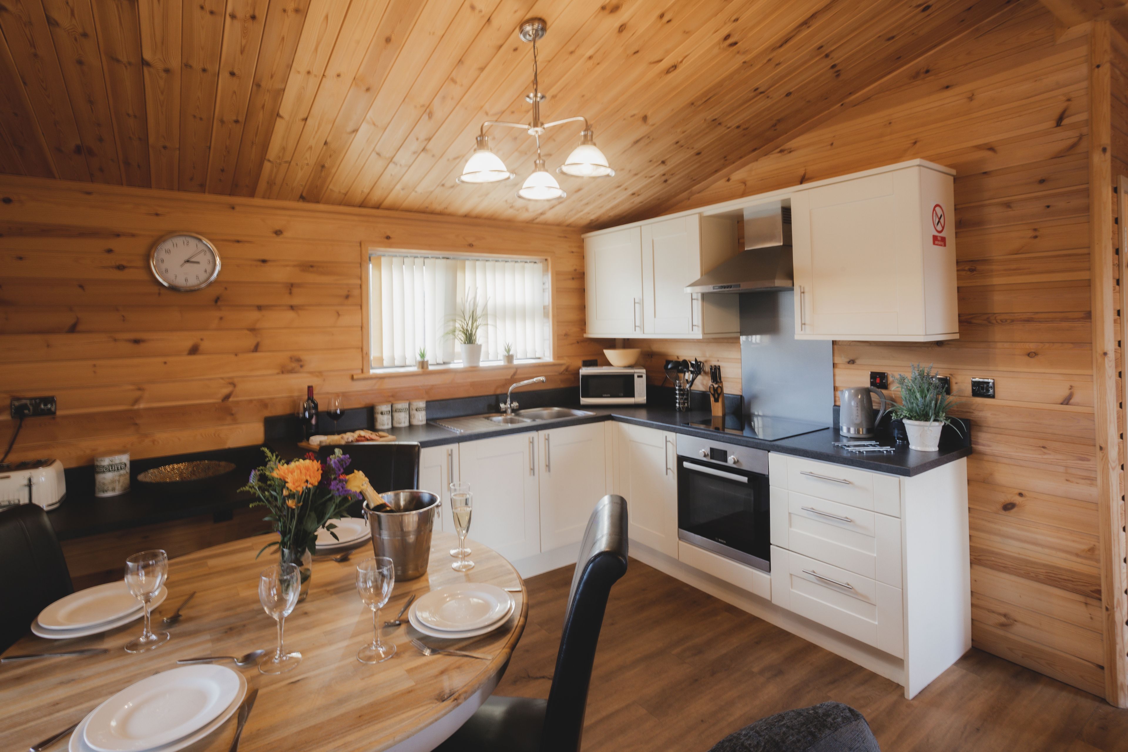 Woodlakes Larch 18  image 8
