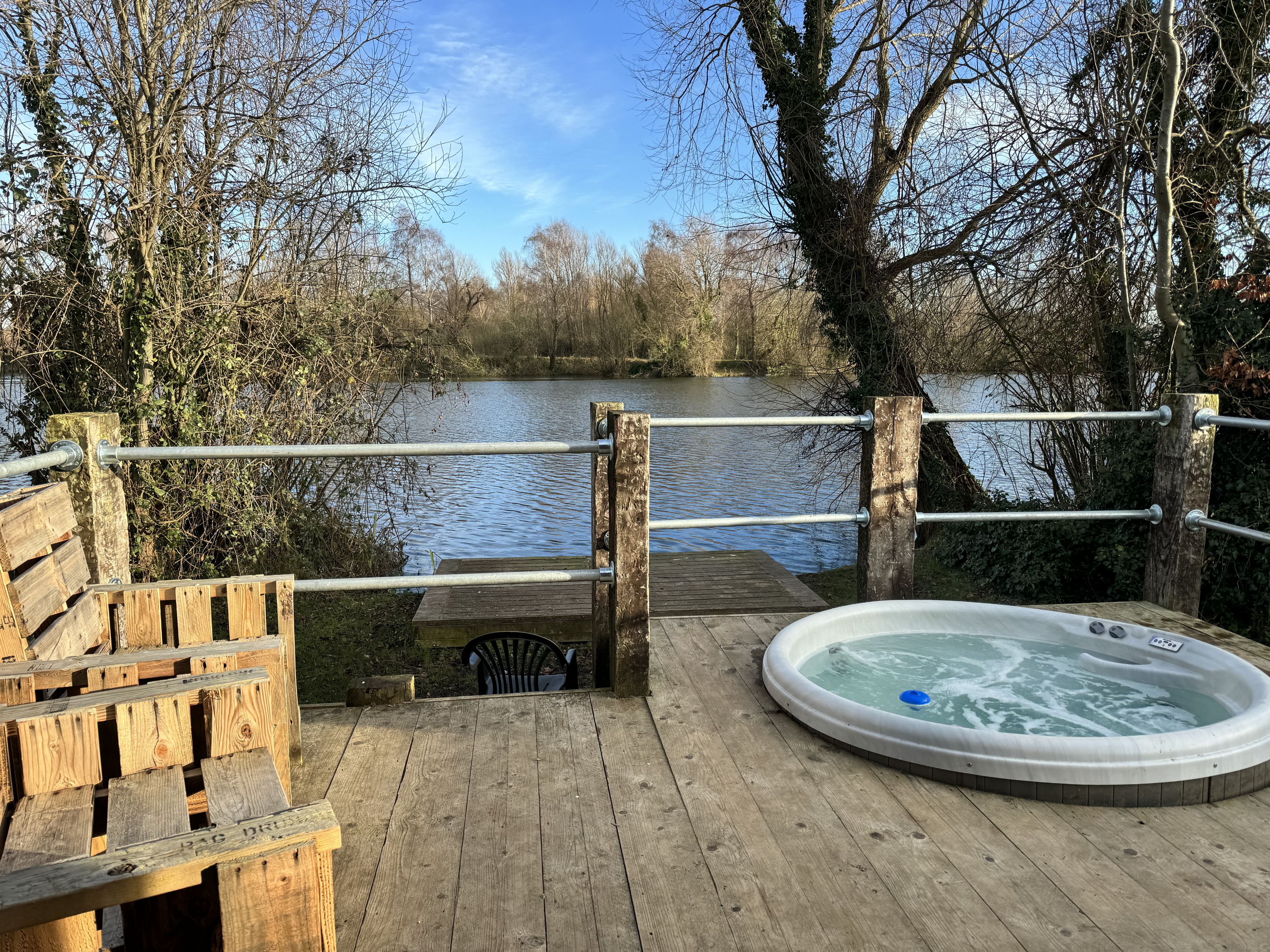 Woodlakes Cedar Plus 9 HOT TUB image 9