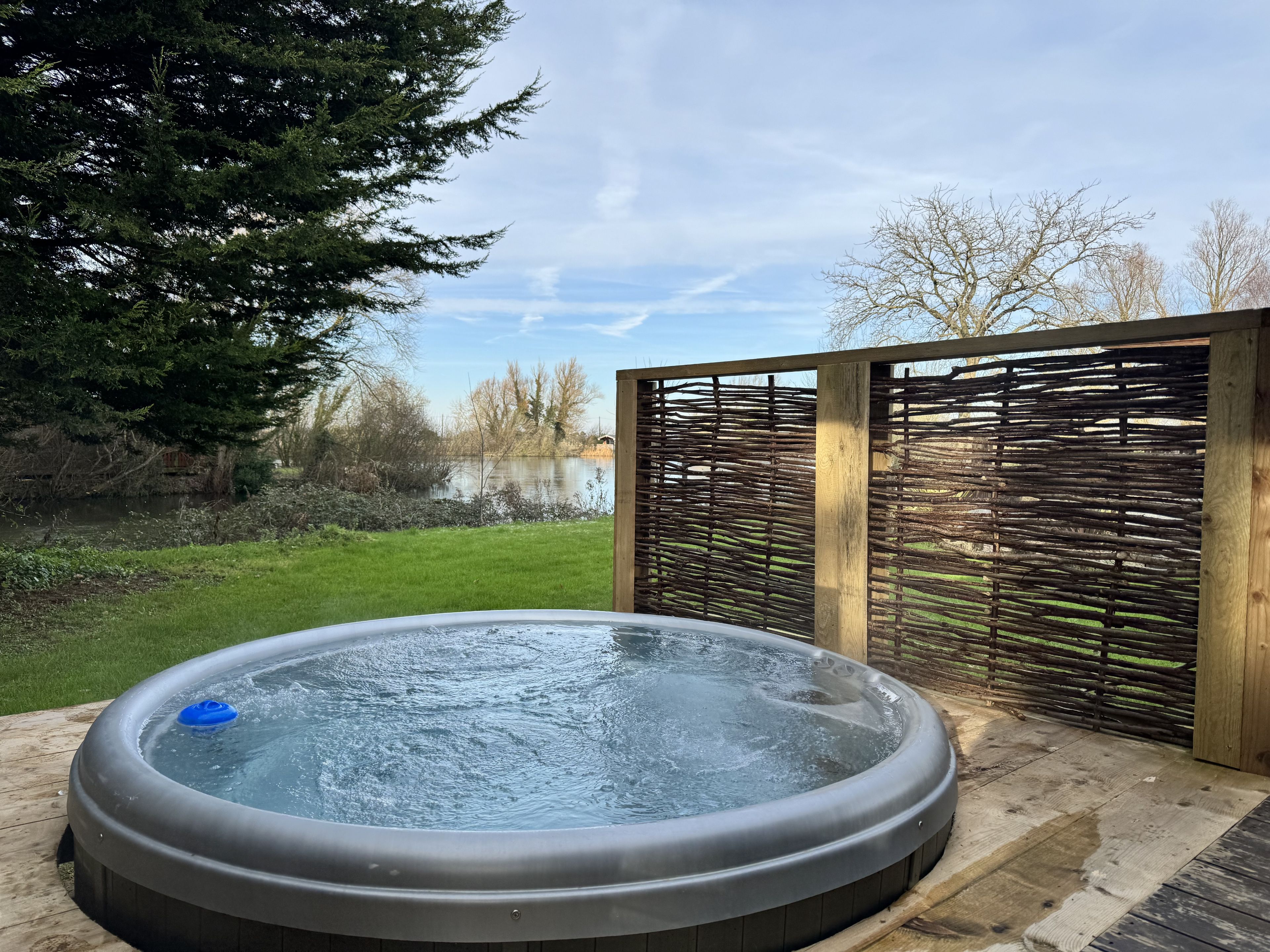 Woodlakes Larch XL 20 HOT TUB image 16