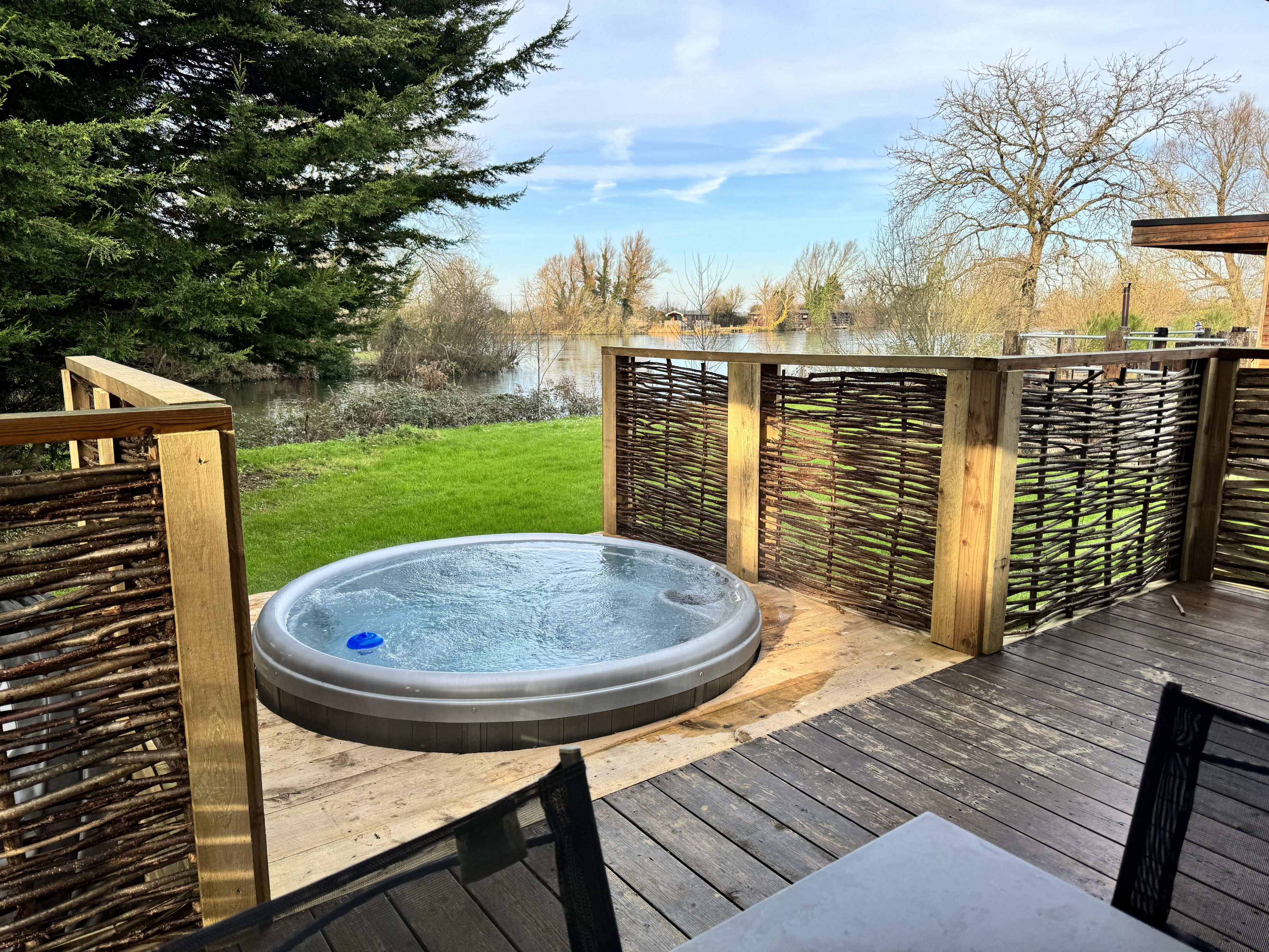 Woodlakes Larch XL 20 HOT TUB image 17