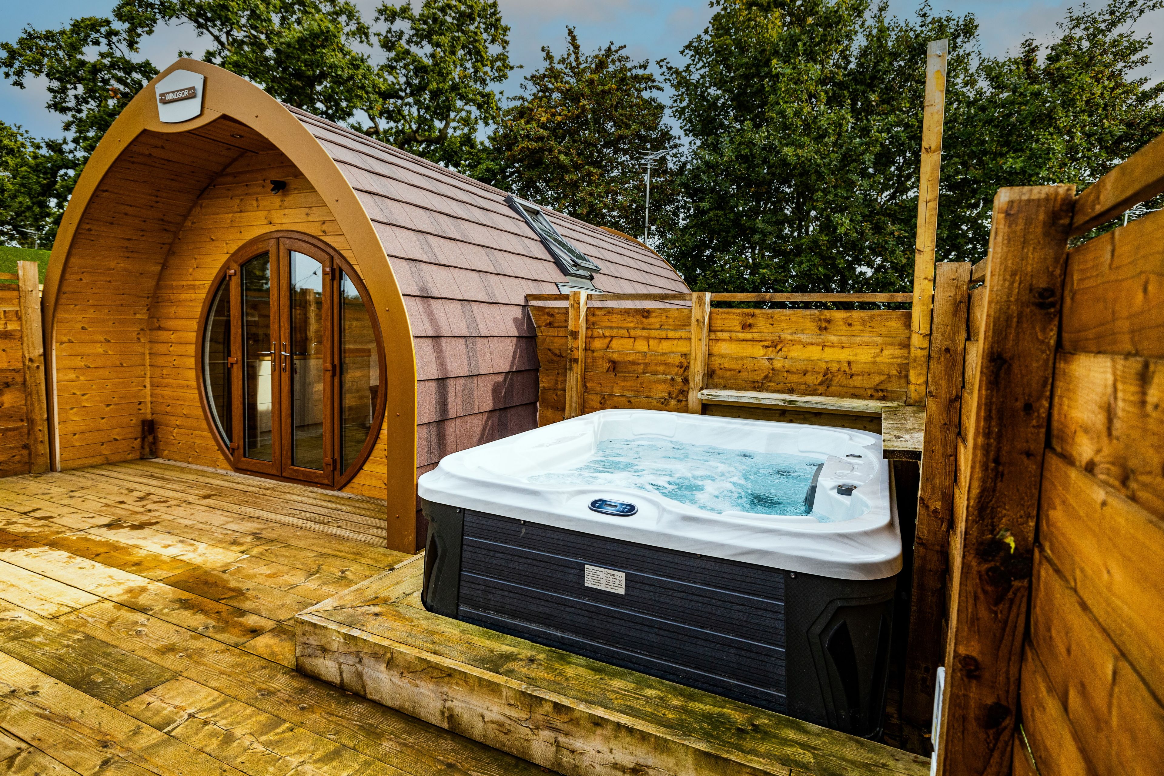 Woodlakes Windsor 7 HOT TUB image 7