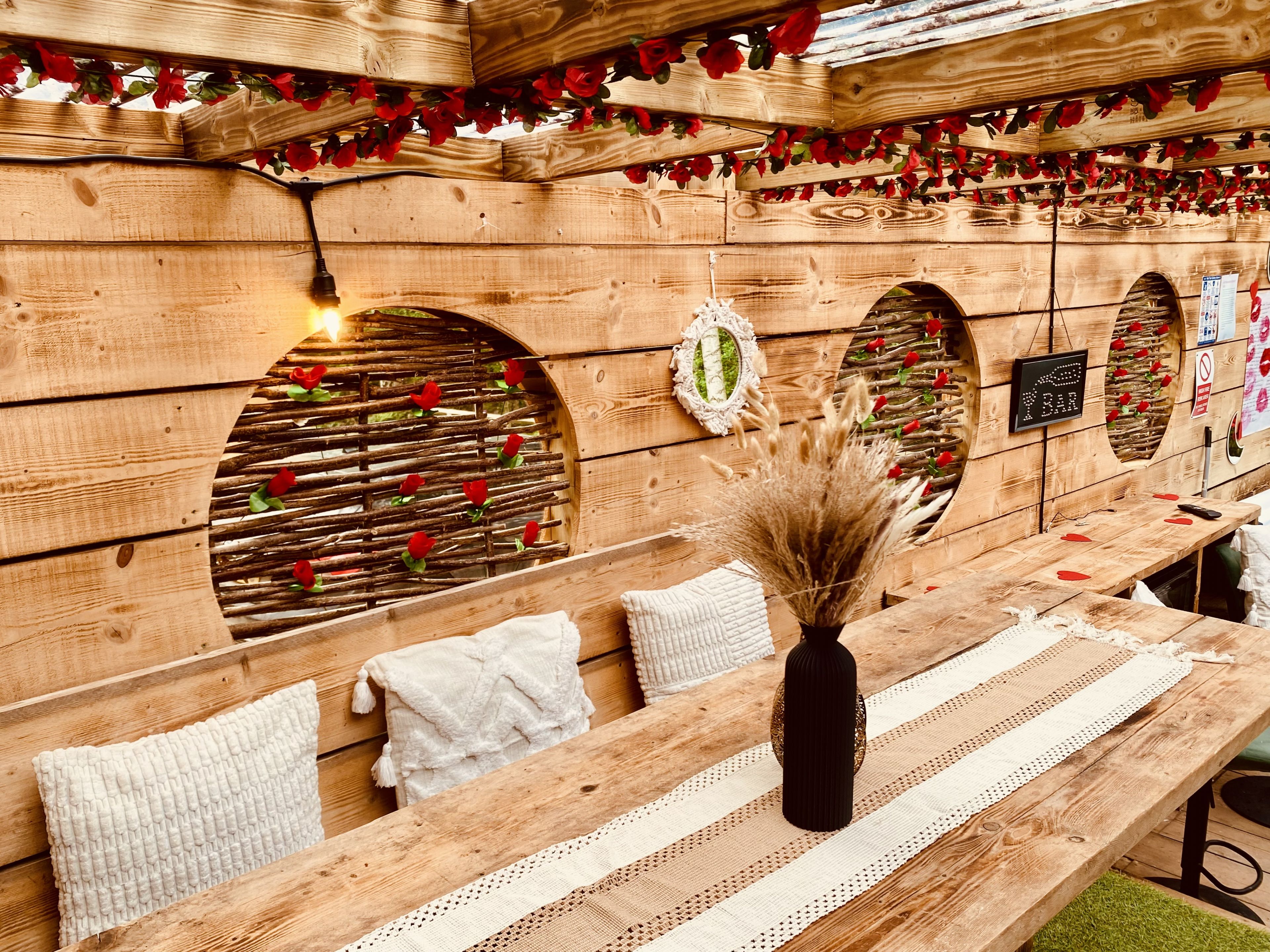 Sherwood Valentino 20 - Bohemian Love Lodge image 9