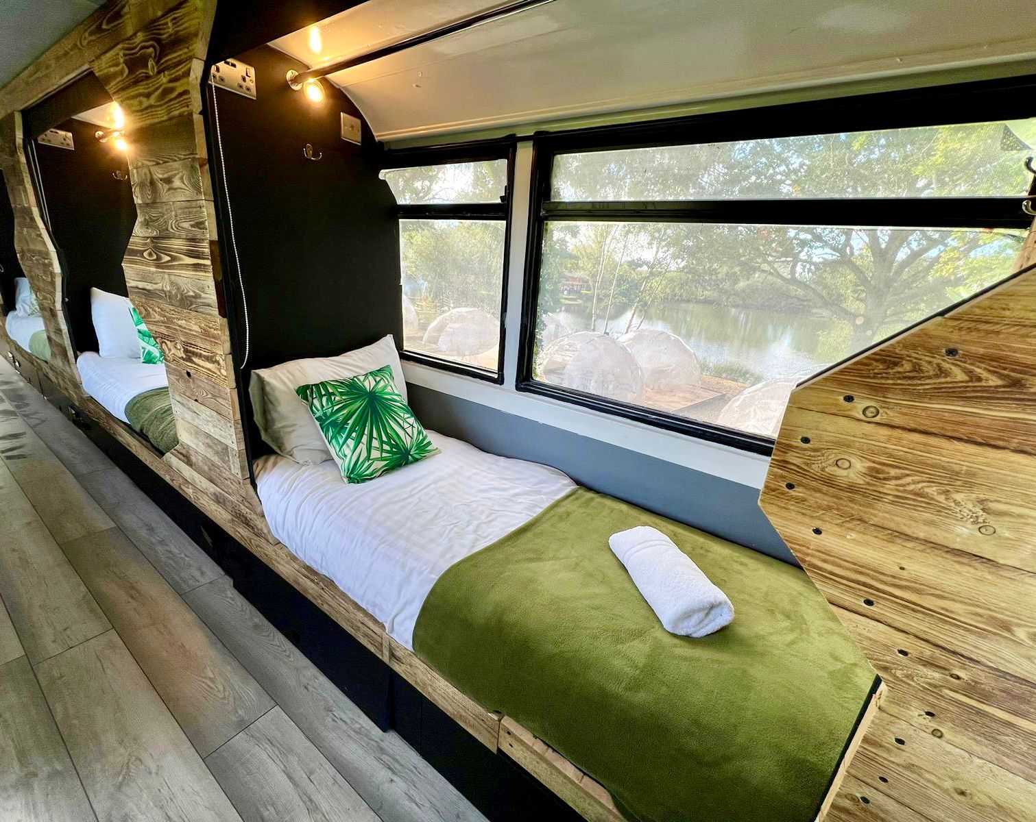 Woodlakes Accommodation Bus image 15