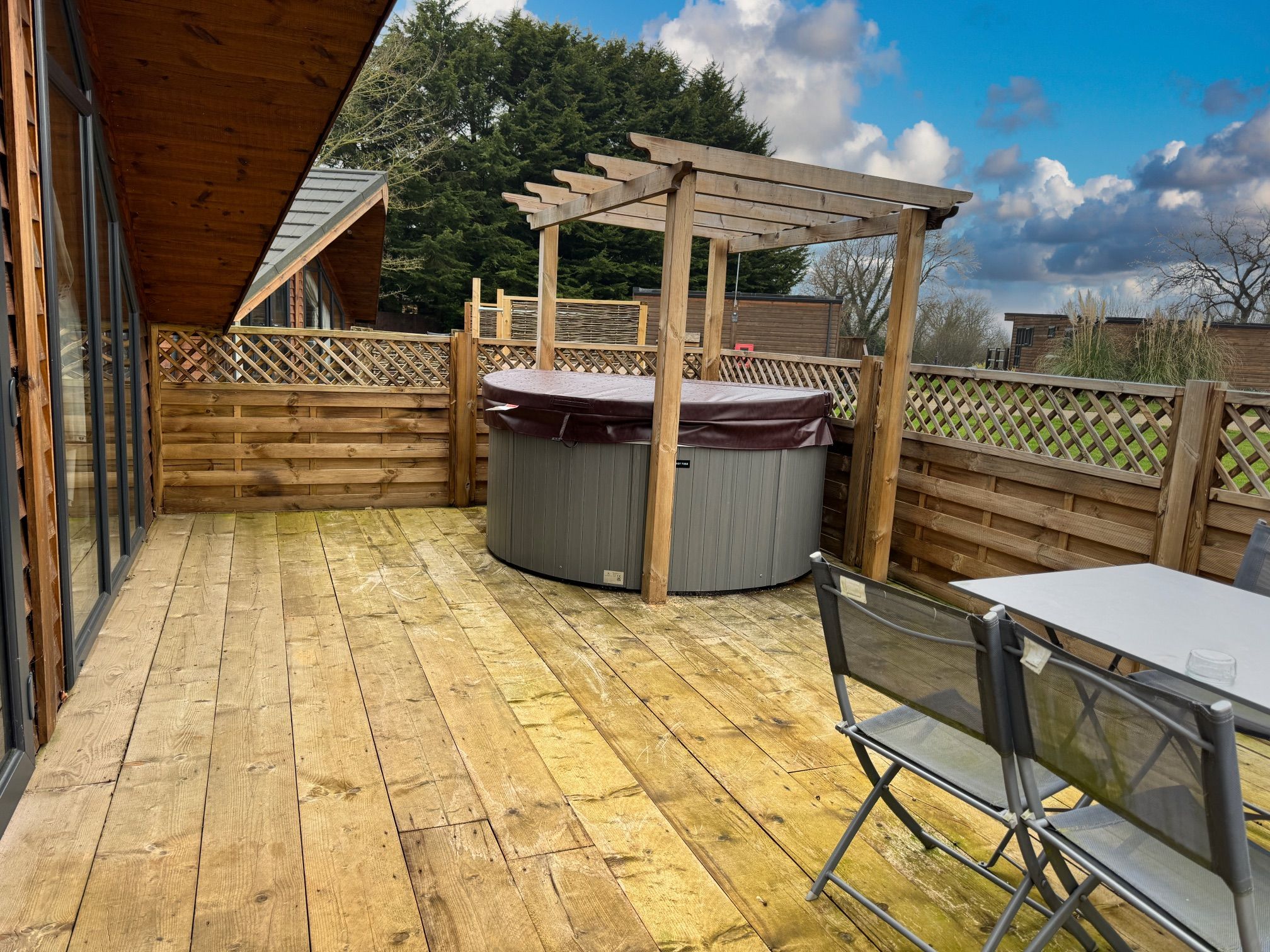 Woodlakes Ash 30 image 1