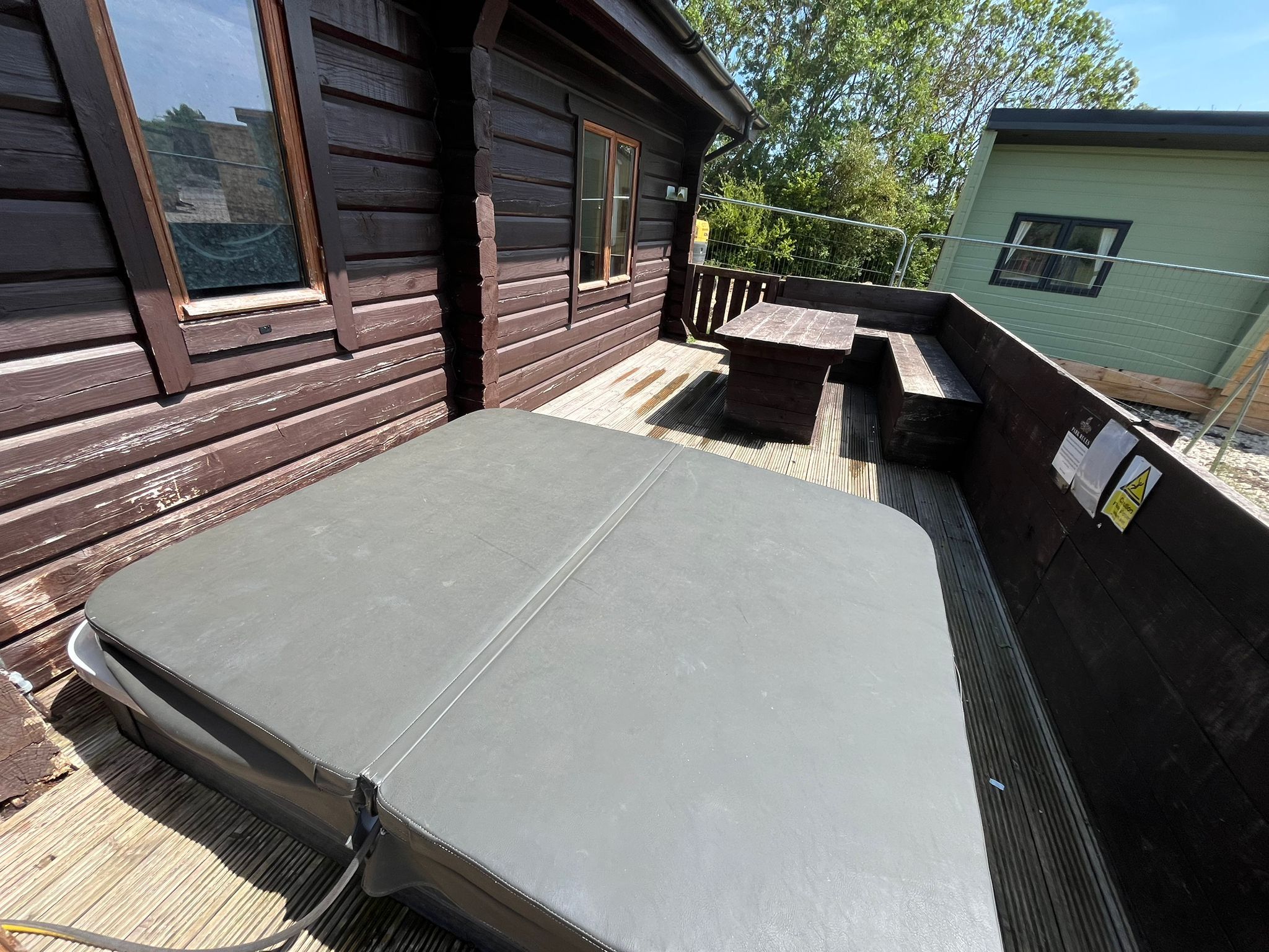 LE - Luxury Log Cabin - 26 image 14