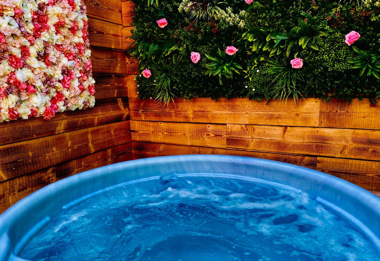 Little Eden - The Blossom Lodge image 1
