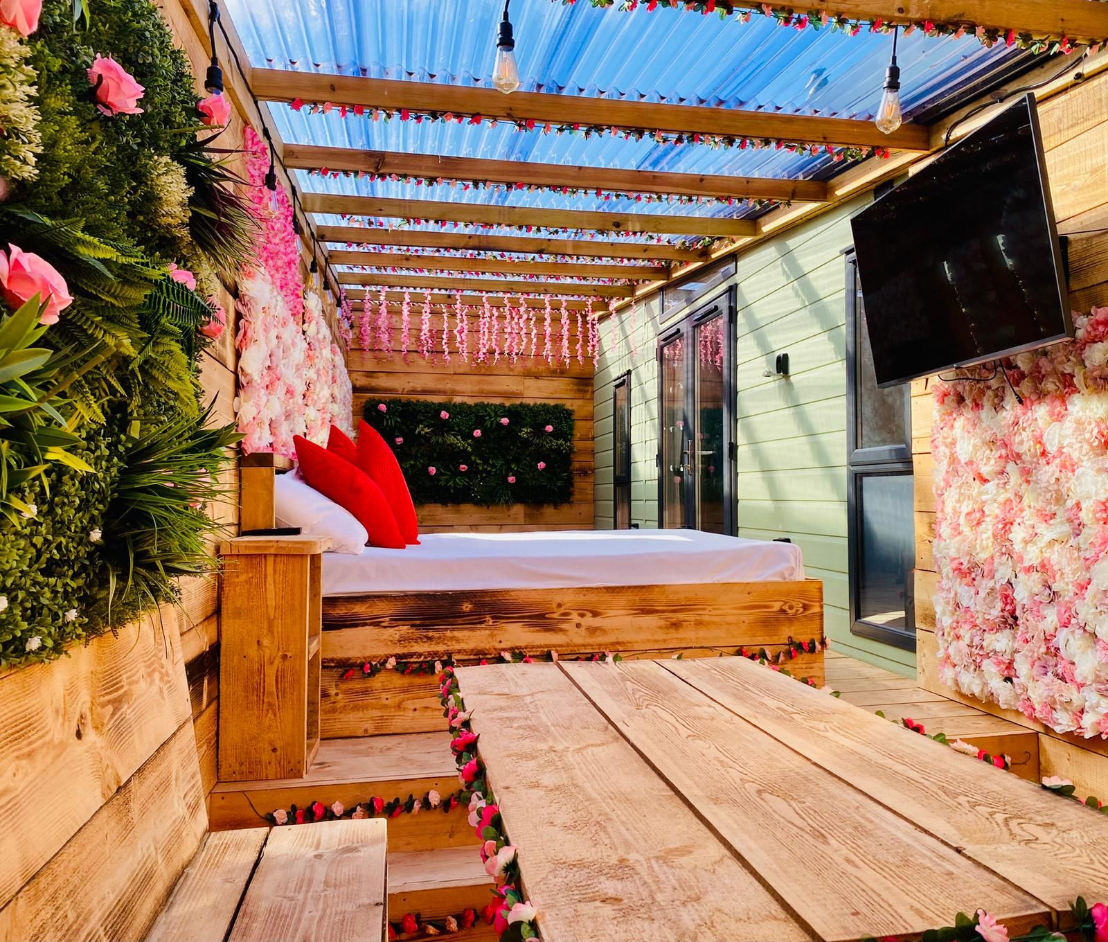 Little Eden - The Blossom Lodge image 18