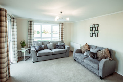 LSG - Lux Lincoln photo 2