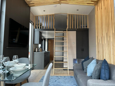 Applegrove Lux Barn 1 photo 2