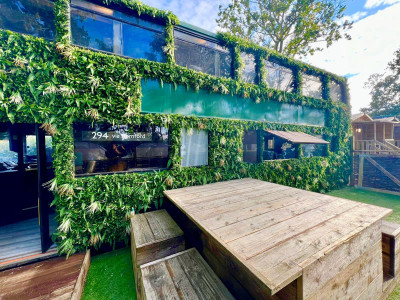 Woodlakes Accommodation Bus photo 5