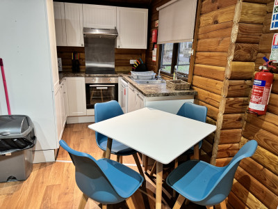 Sherwood Valentino pet 2A  photo 3