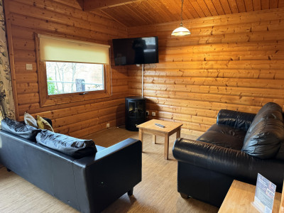 Woodlakes Willow 1 photo 2