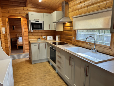 Woodlakes Willow 1 photo 5