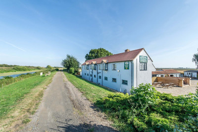 The Hideaway 26 photo 3