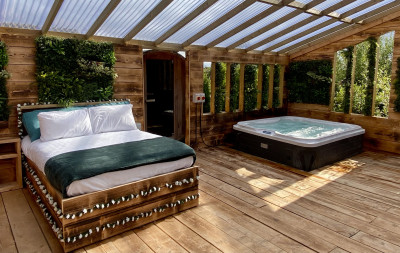 LSG - 29  Lakeside Secret Retreat photo 3