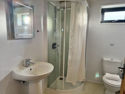 Woodlakes Cosy Larch 13 photo 4