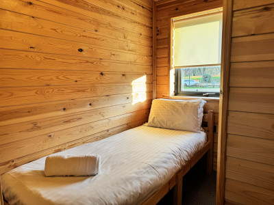 Woodlakes Cosy Larch 13 photo 5