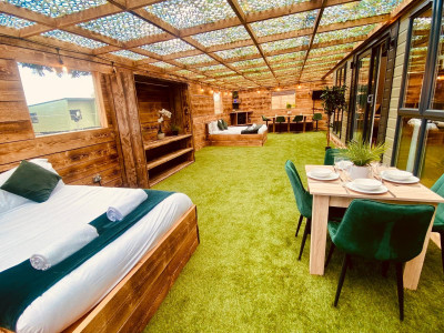 LE - Savannah  photo 3